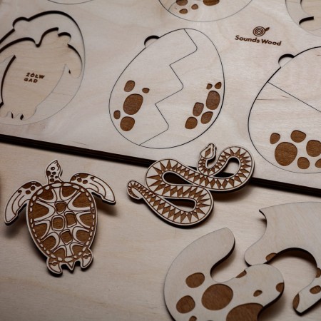 educational-wooden-animal-life-cycle-puzzle-kids-soundswood