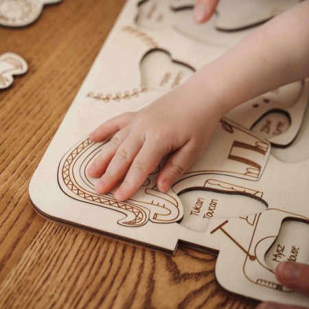 eco-friendly-animal-puzzle-for-kids-soundswood