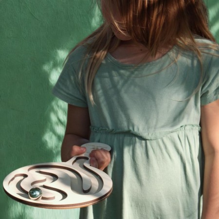 wooden-game-labyrinth-for-children-soundswood